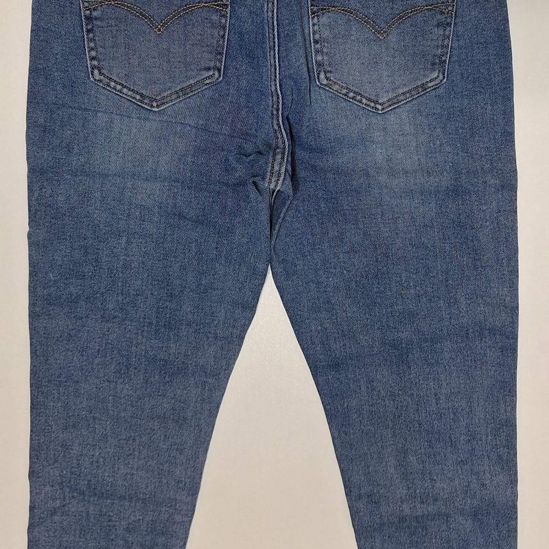 Spodnie jeansowe damskie zwężana nogawka firma M. Sara model M523-4