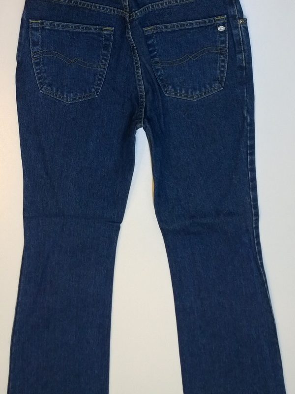 Jeansy damskie rozszerzane nogawki firma Redstar model 450 BN