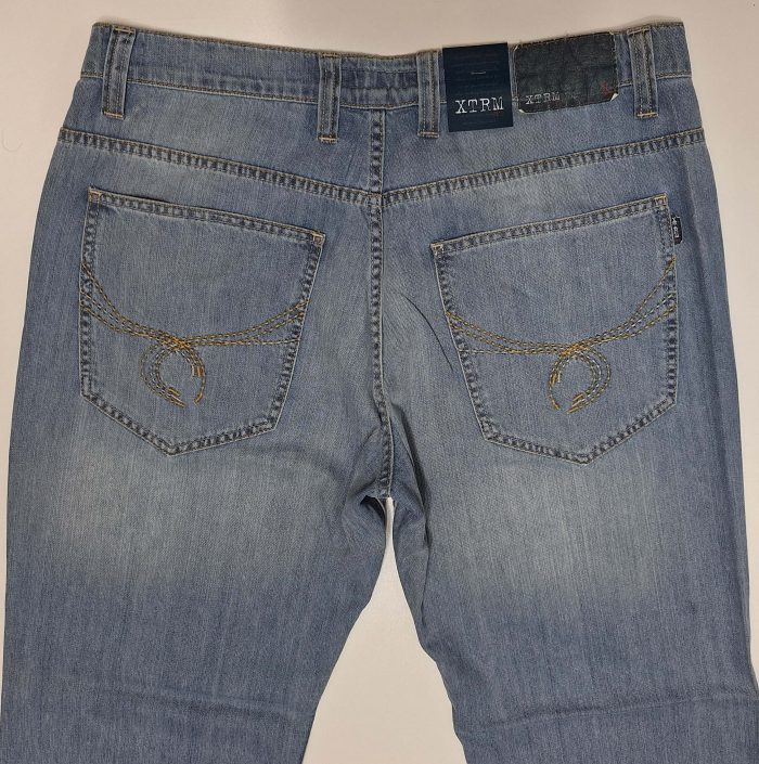 Jeansy męskie niebieskie proste szerokie nogawki firma XTRM Jeans model 0007 - obrazek 4
