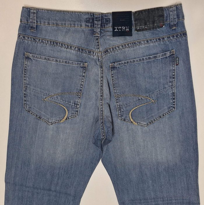 Jeansy męskie niebieskie proste szerokie nogawki firma XTRM Jeans model 0018 - obrazek 4
