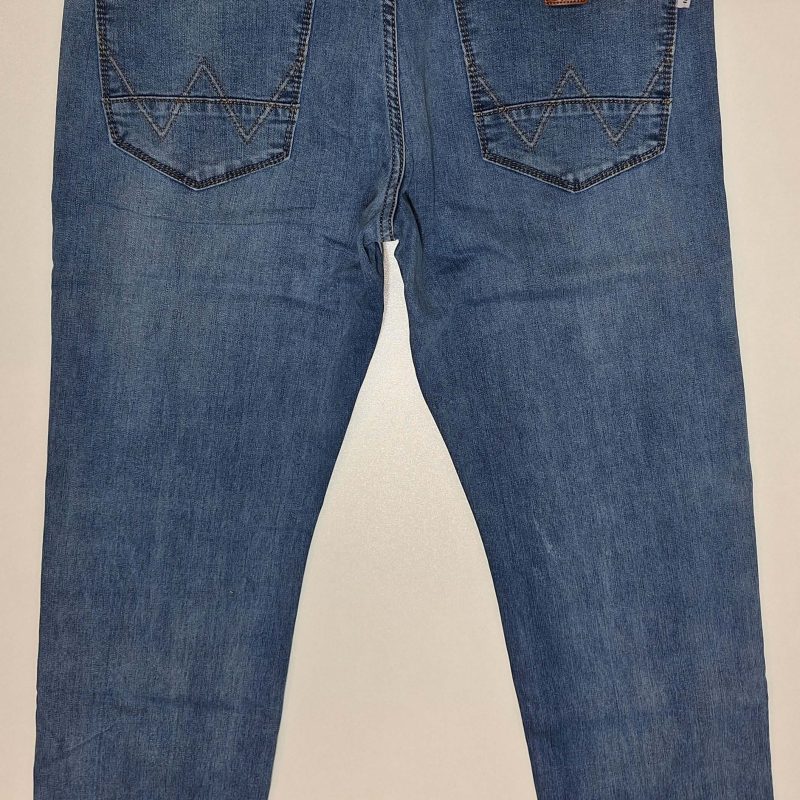 Spodnie jeansowe męskie niebieskie jasne proste nogawki firma St Leon model S2551